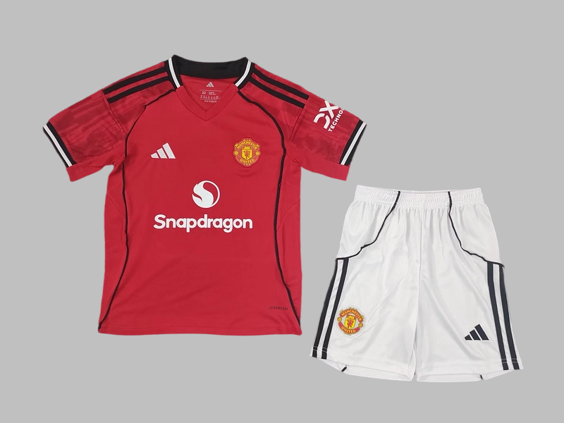 Kids Manchester United 2025 kit full set