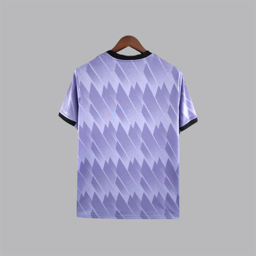 Real Madrid 22/23 away kit