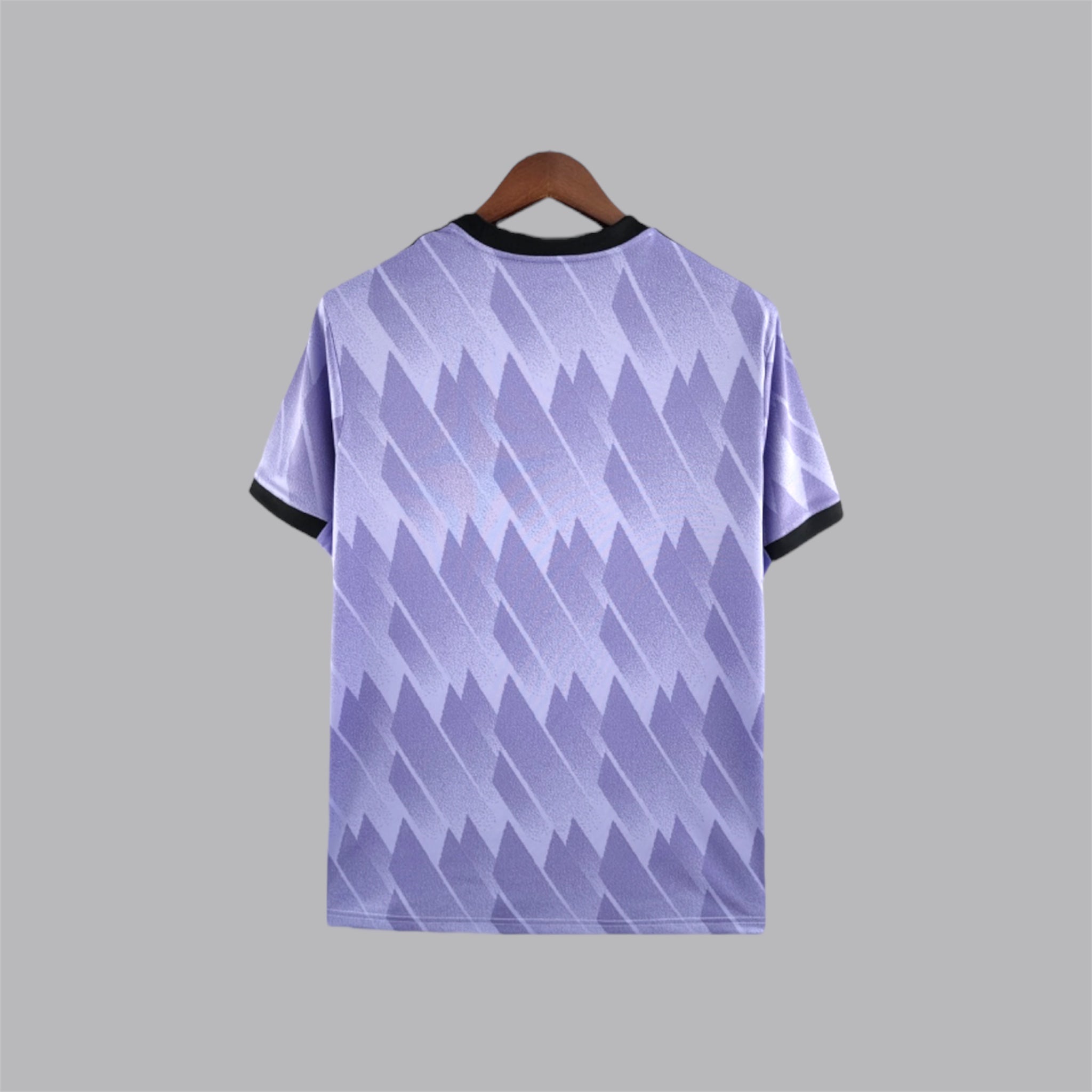 Real Madrid 22/23 away kit